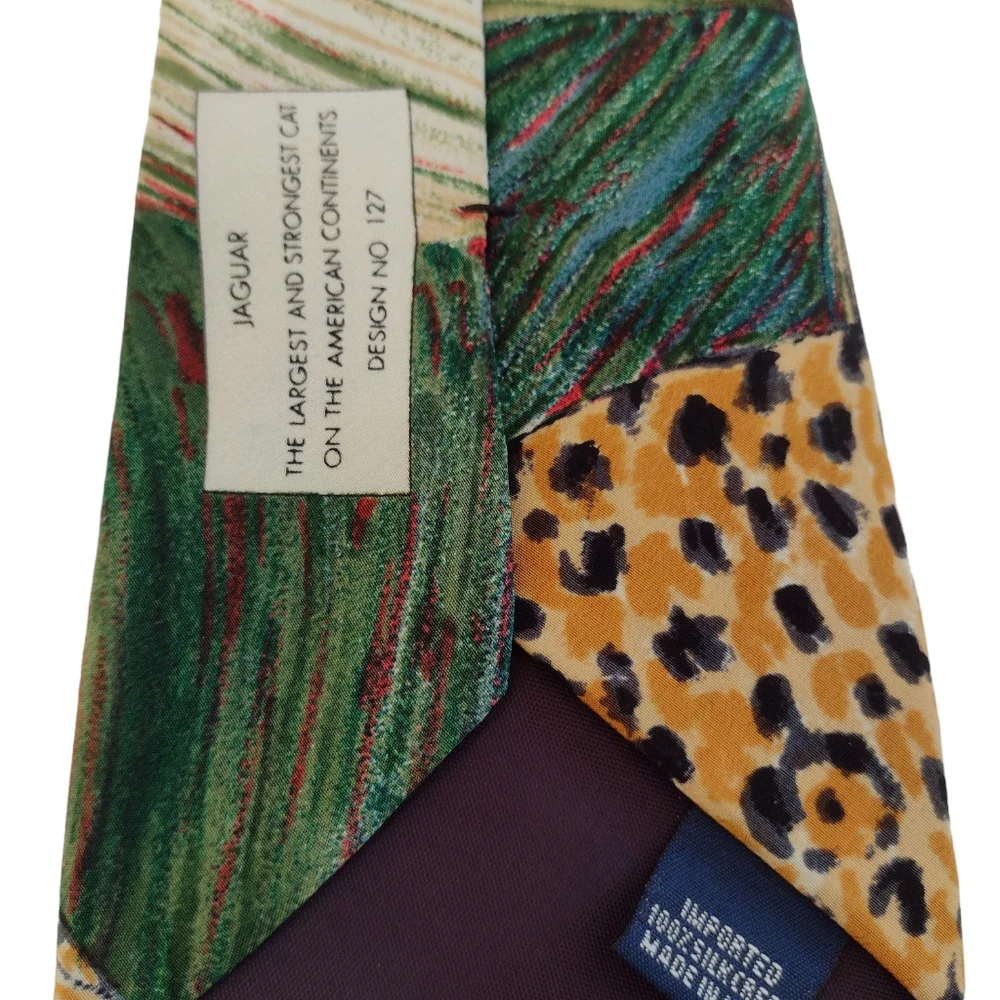 Tie. World Wildlife Fund Jaguar. Preloved. 100% silk made in USA - Picture 3 of 7